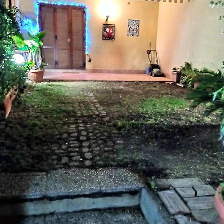 Bebadamo Ed Eva Apartment Villaggio del Fanciullo Екстериор снимка